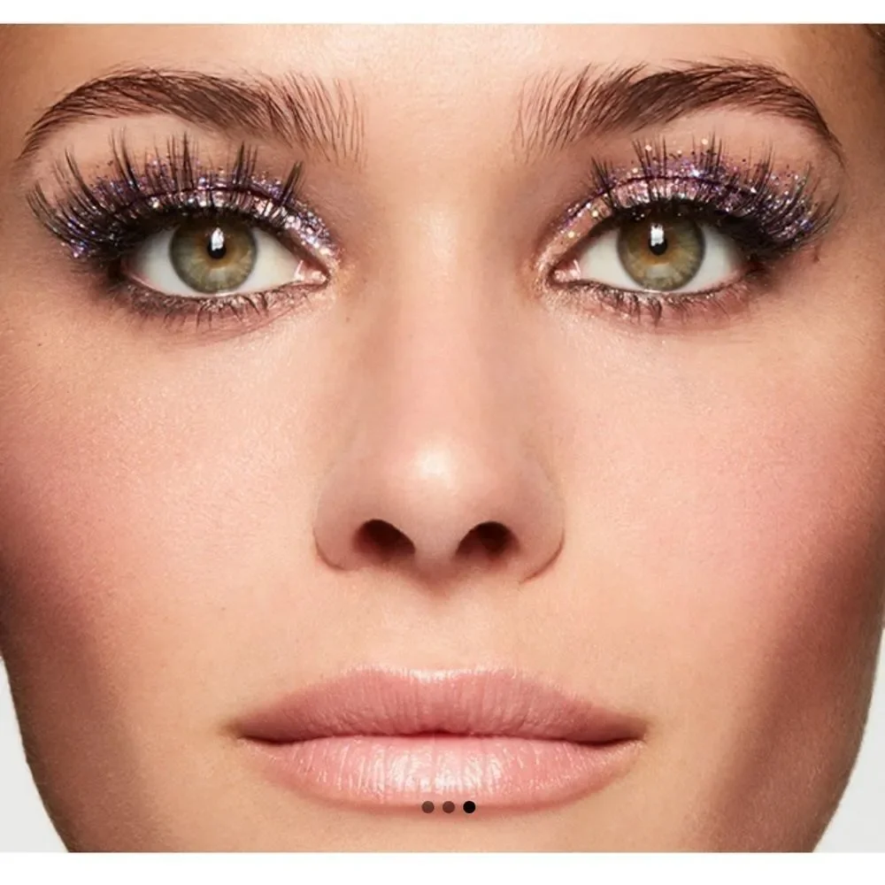 2 pairs!! MAC Cosmetics - 87 Maximalist Lash Fake Eyelashes - Picture 3 of 8